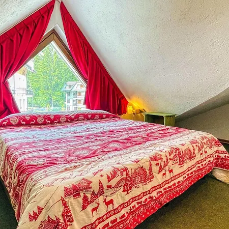 Drei-zimmer-dachgeschosswohnung 6 P-l- Frejus By Interhome Apartmán